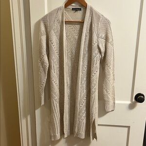Elegant Beige Knit Cardigan
